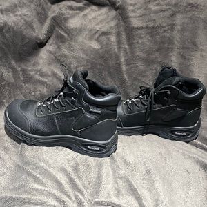 Reebok Trainex Safety Boots. Composite toe.